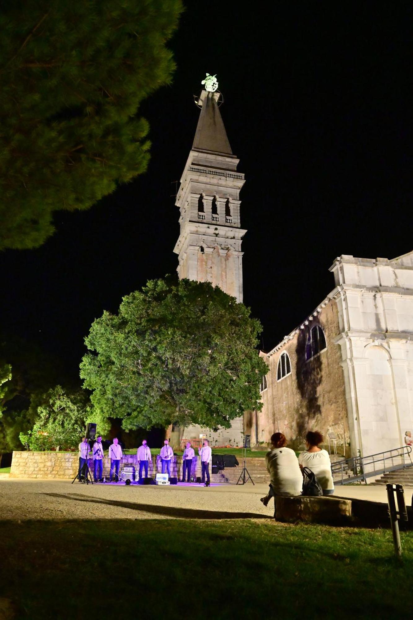Bohemian Rhapsody Lägenhet Rovinj Exteriör bild